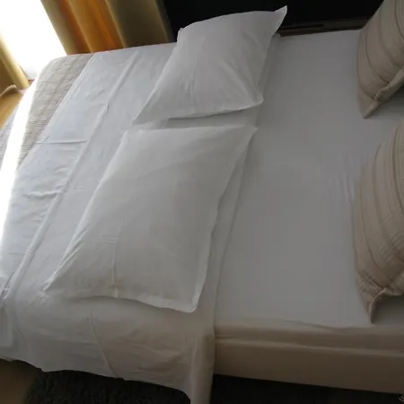 Pensión Mario Podstrana