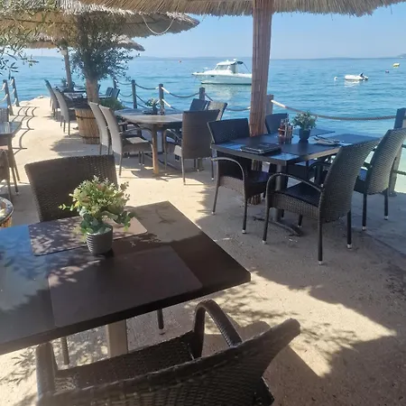 Гостевой дом Mario Подстрана